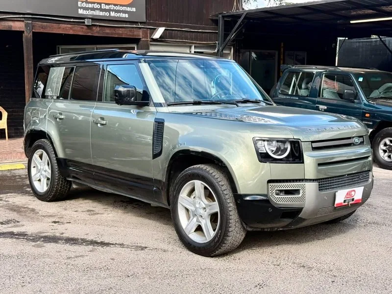 Land Rover DEFENDER 110 X DYNAMIC 3.0 foto 3