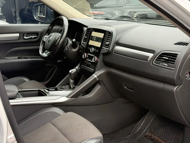 Renault KOLEOS DYNAMIQUE CVT 2.5 foto 13