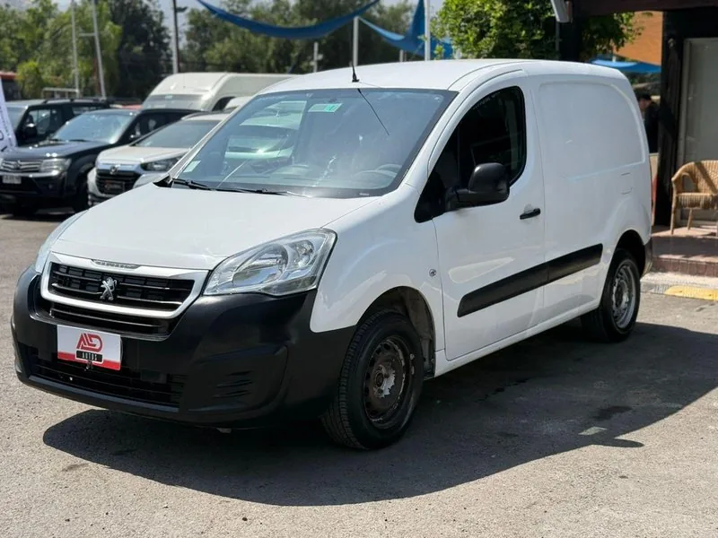 Peugeot PARTNER HDI 1.6 MT DIESEL IMPECABLE foto 1
