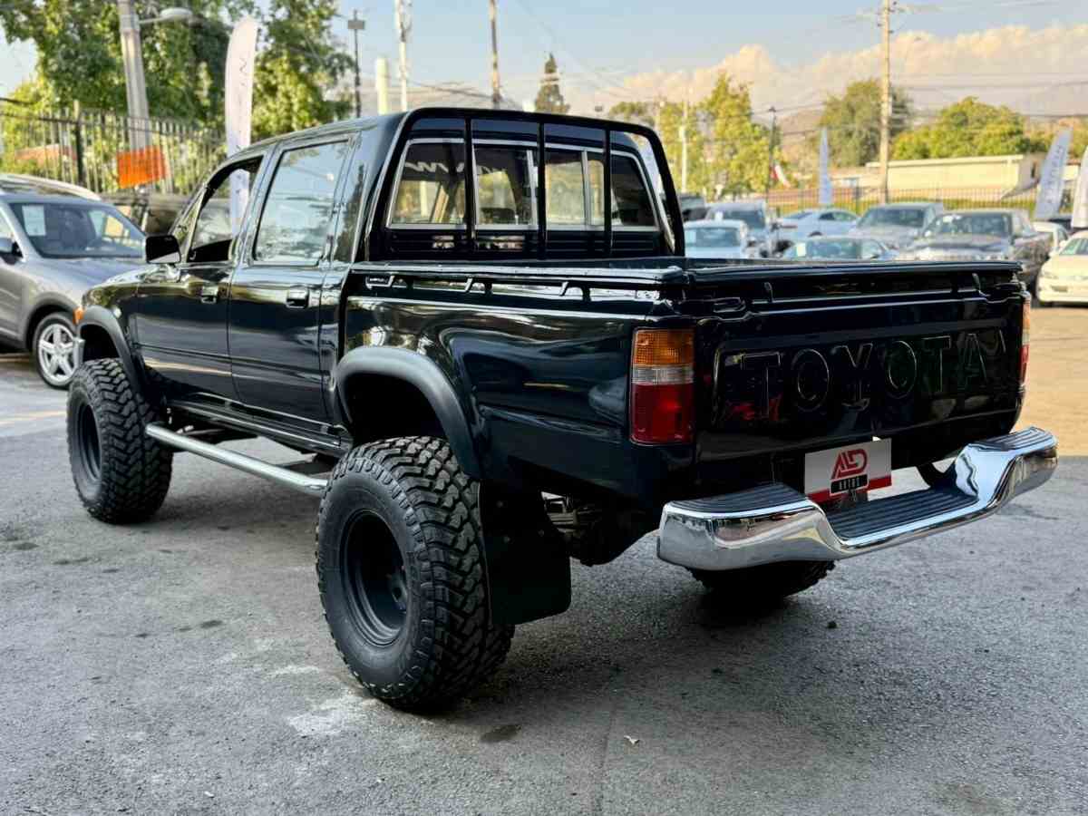 Toyota Hilux foto 7