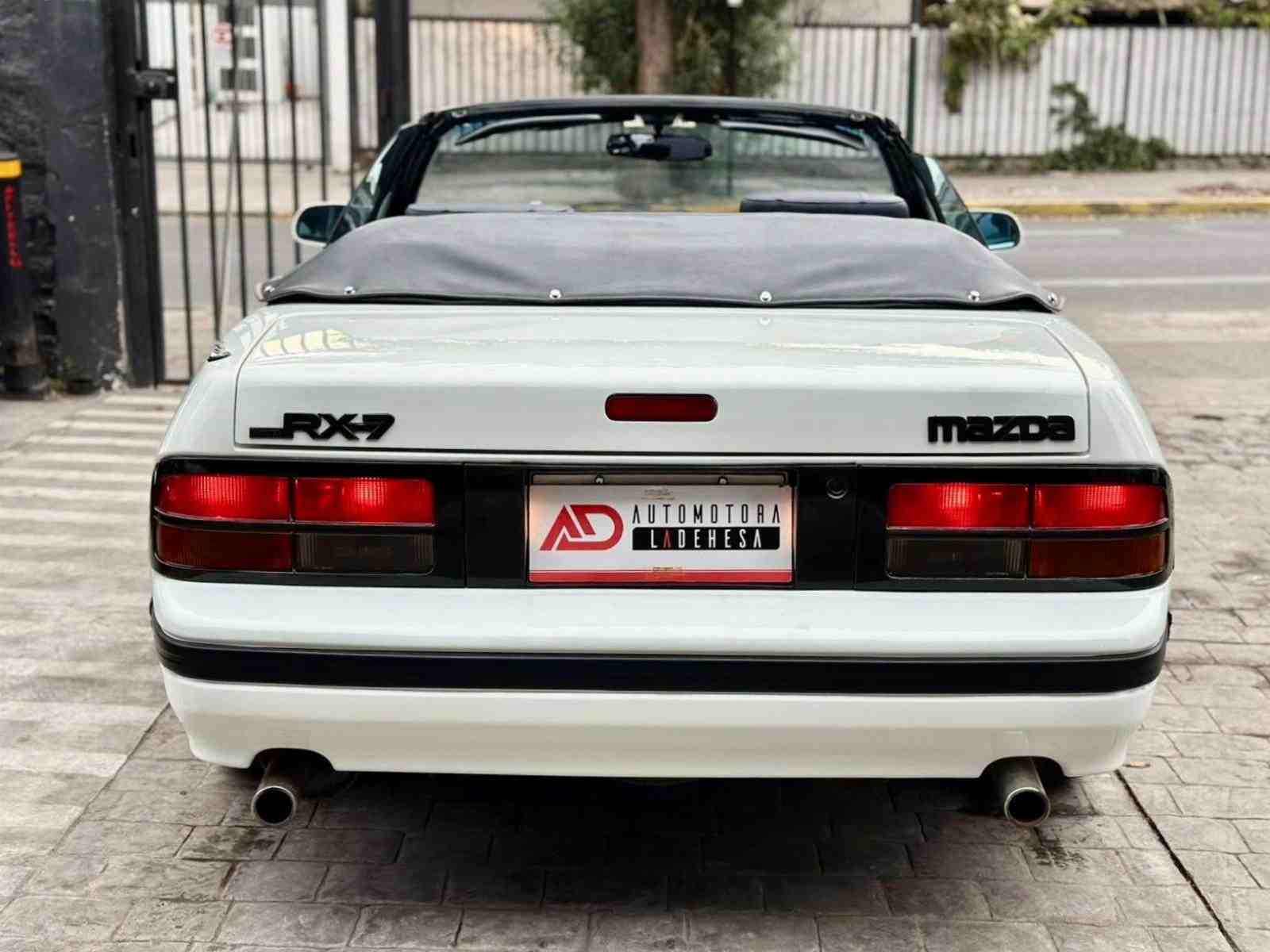 Mazda RX-7 foto 5