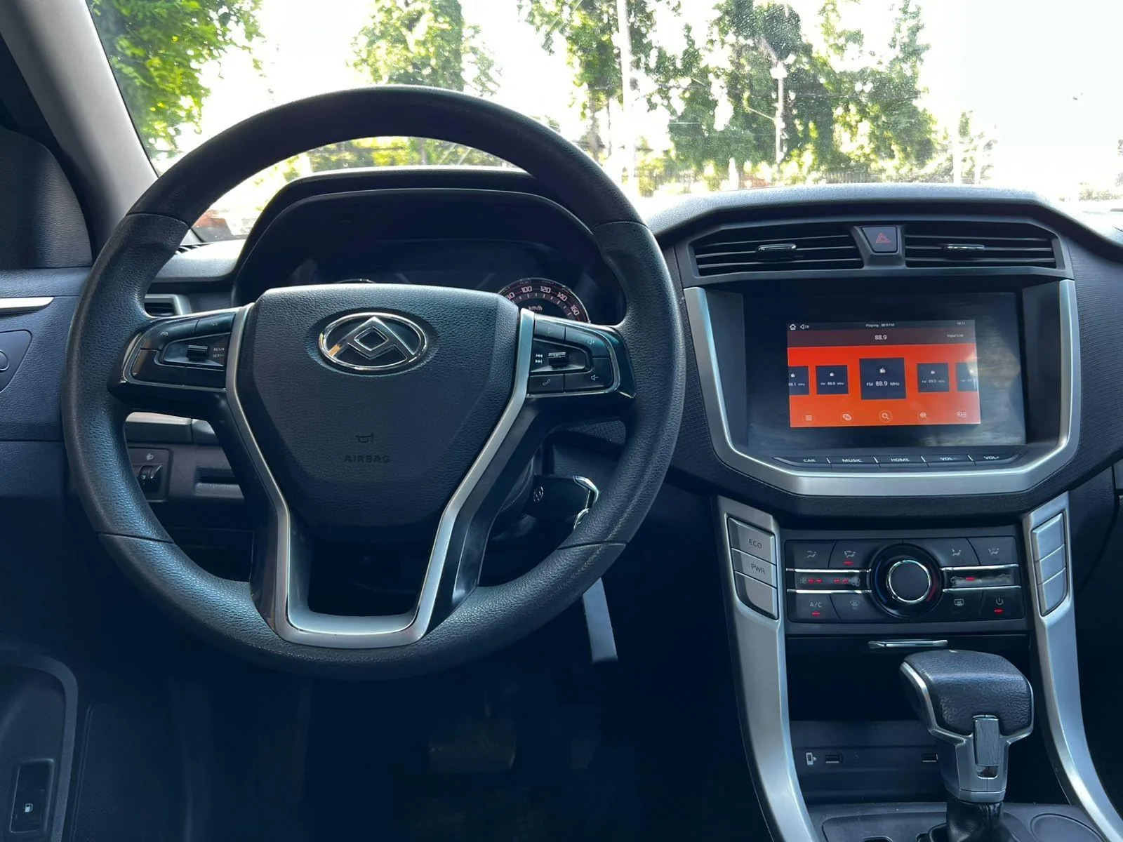Maxus T60 foto 10