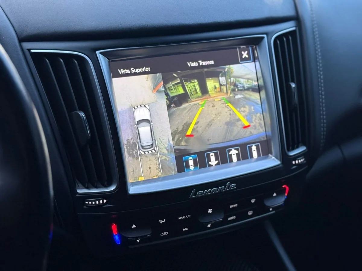 Maserati Levante S foto 14