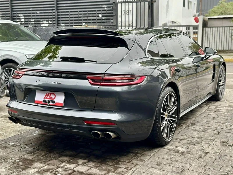 Porsche PANAMERA foto 4