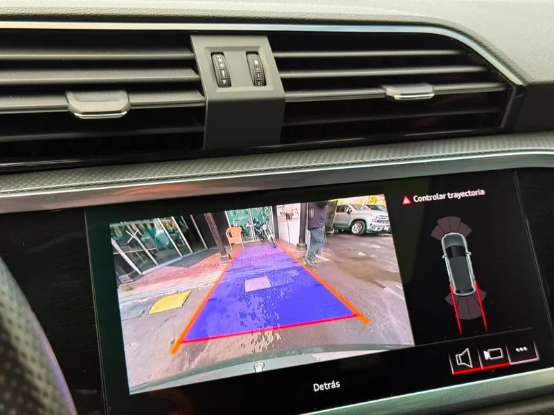 Audi Q3 35 TFSI S LINE foto 13