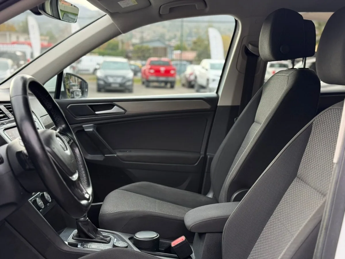 VOLKSWAGEN TIGUAN TDI 4X4 7A 4MOTION foto 9