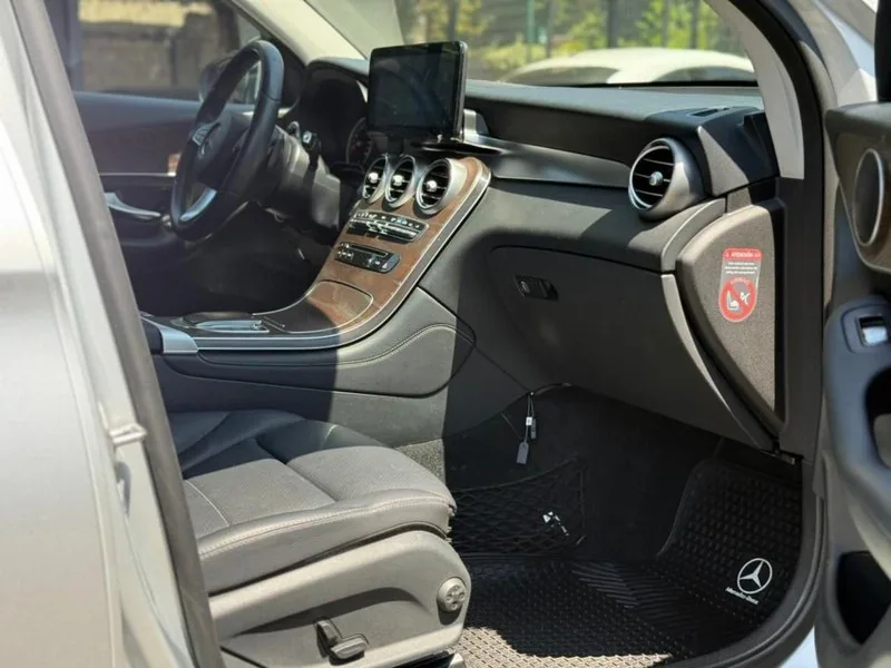Mercedes-Benz GLC 220D 4MATIC DIESEL foto 18