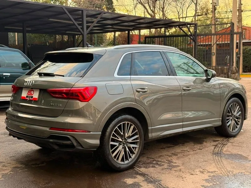 Audi Q3 35 TFSI S LINE foto 6