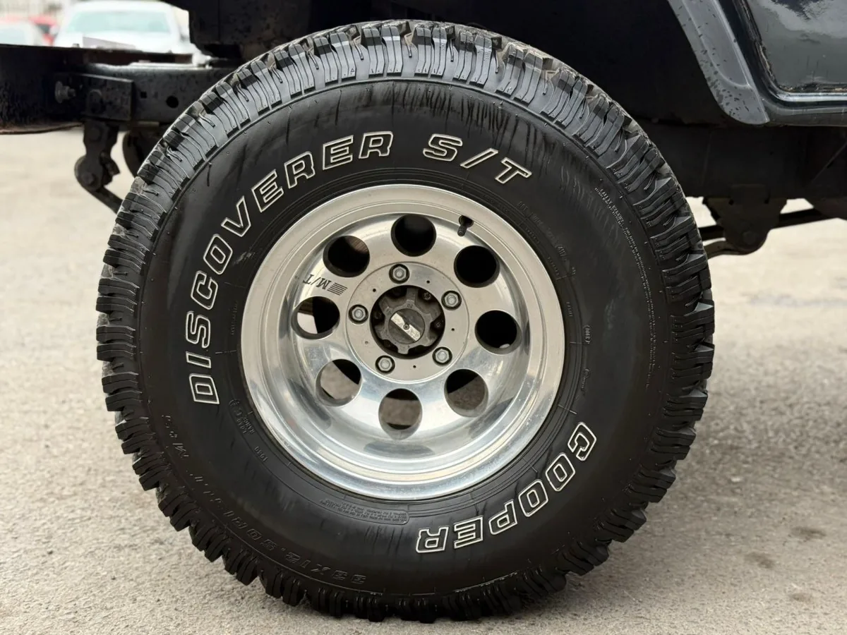 JEEP CJ7 foto 7