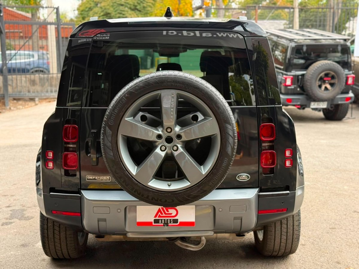 Land Rover Defender 110 foto 4