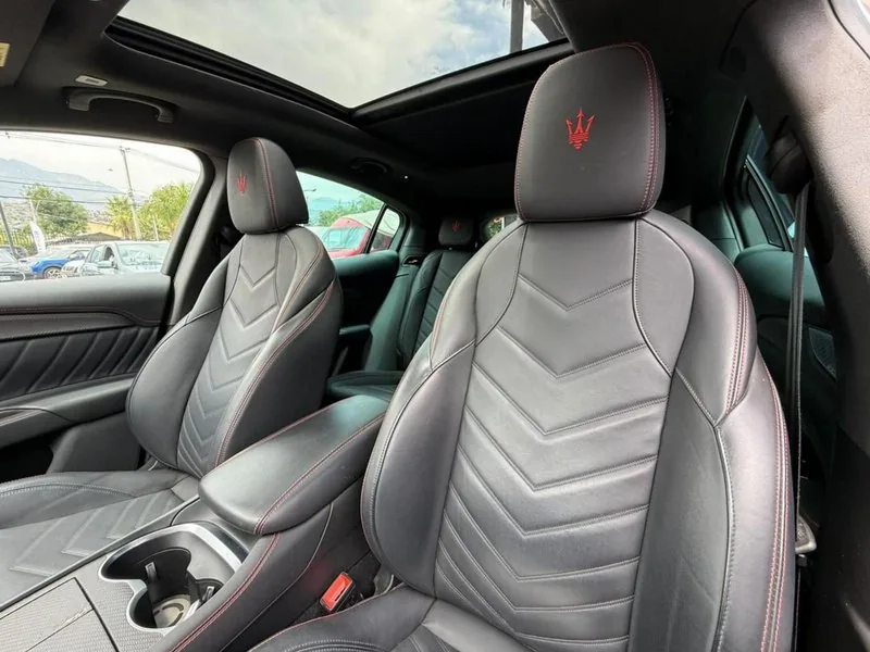 Maserati GRECALE TROFEO AWD 3.0 foto 14