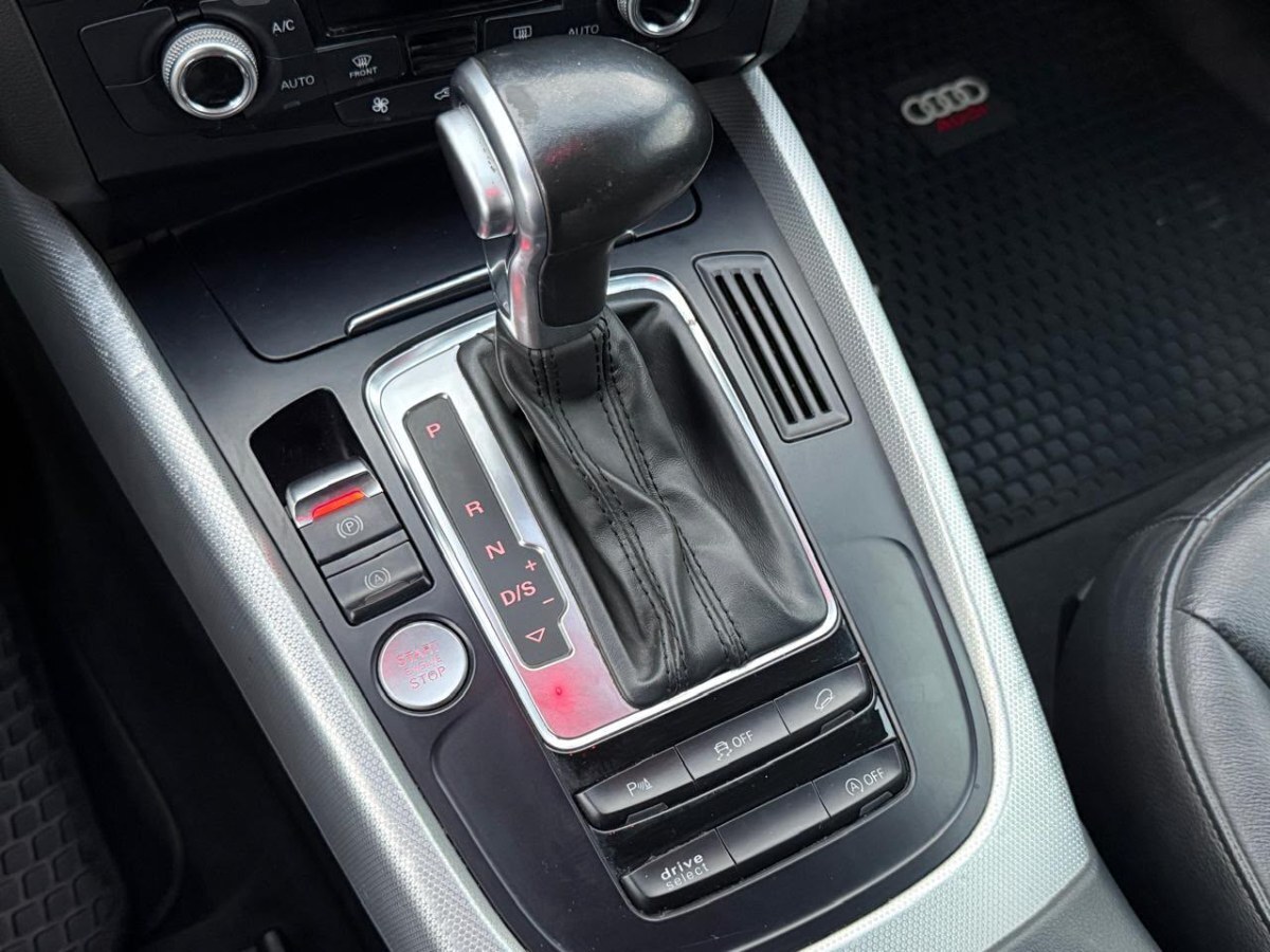 Audi Q5 3.0T S Line Quattro foto 9