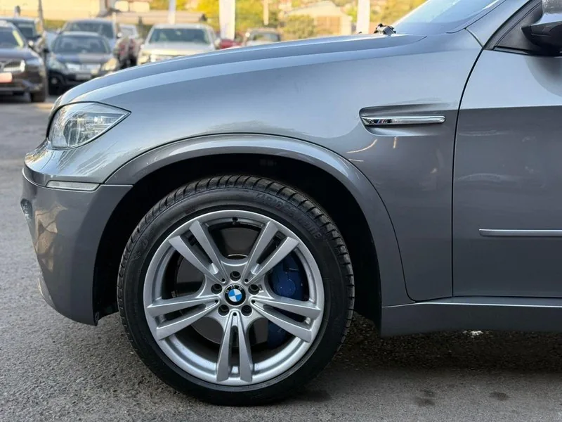 Bmw X5 M foto 7