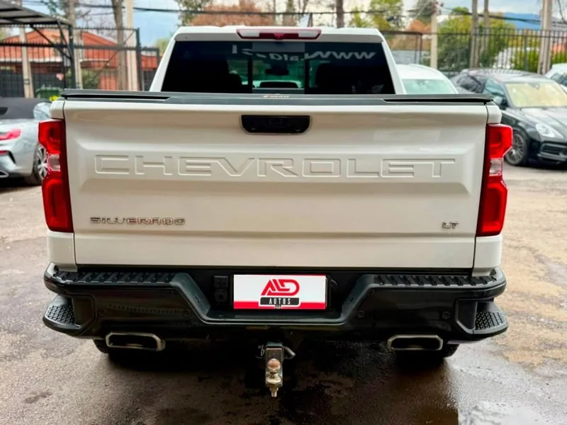 Chevrolet SILVERADO LT TRAIL BOSS 5.3 foto 5