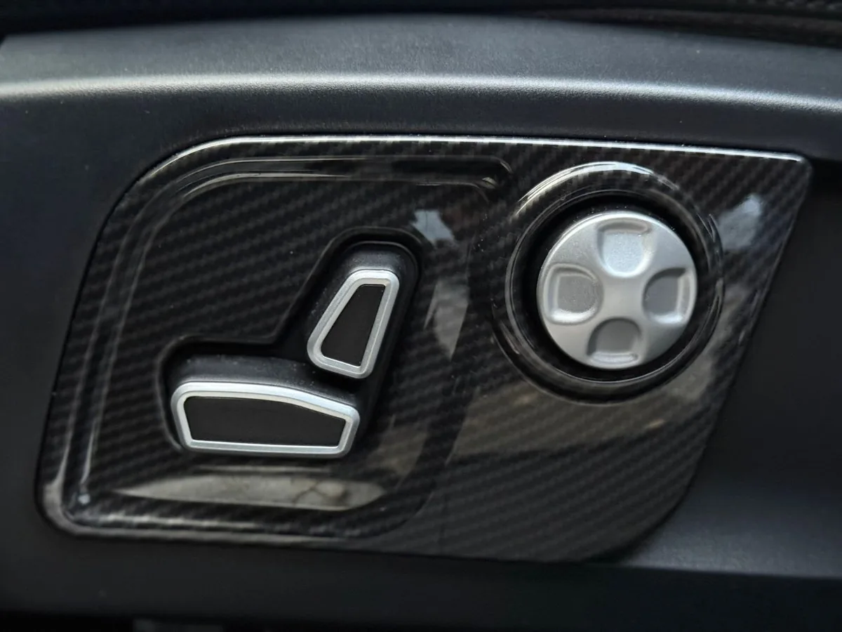 Maserati Levante S foto 19
