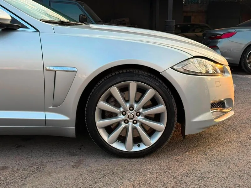 Jaguar XF 30 3.0 DIESEL foto 7