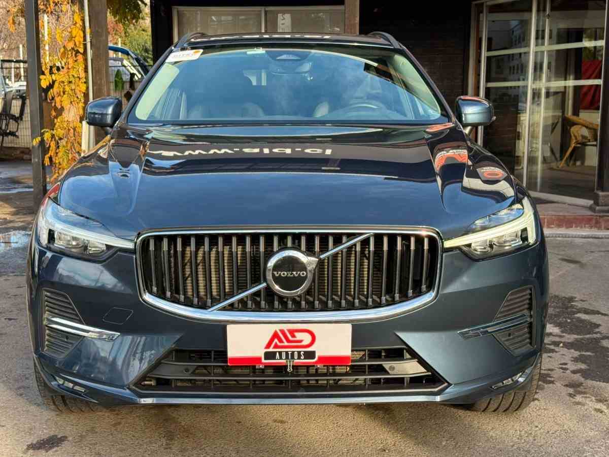 Volvo XC60 foto 1
