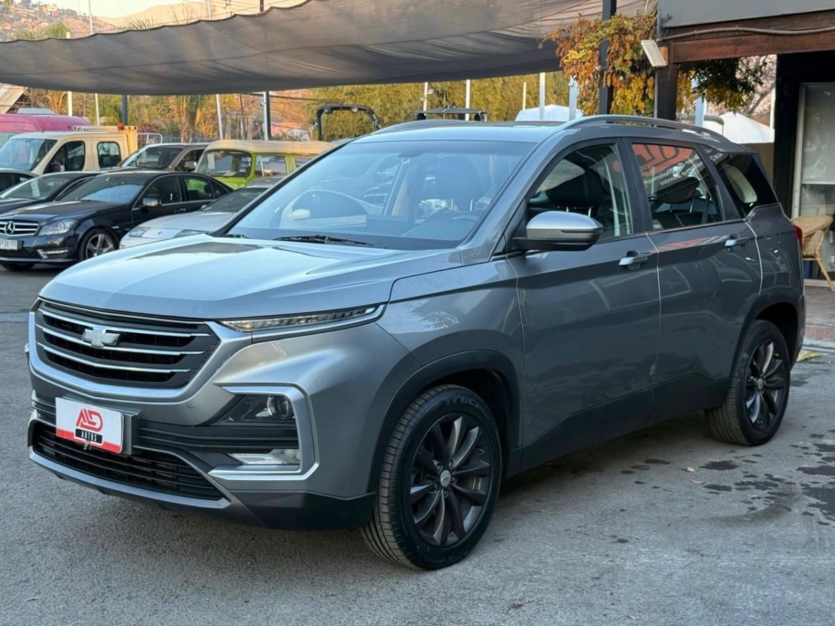 Chevrolet Captiva LTZ foto 3