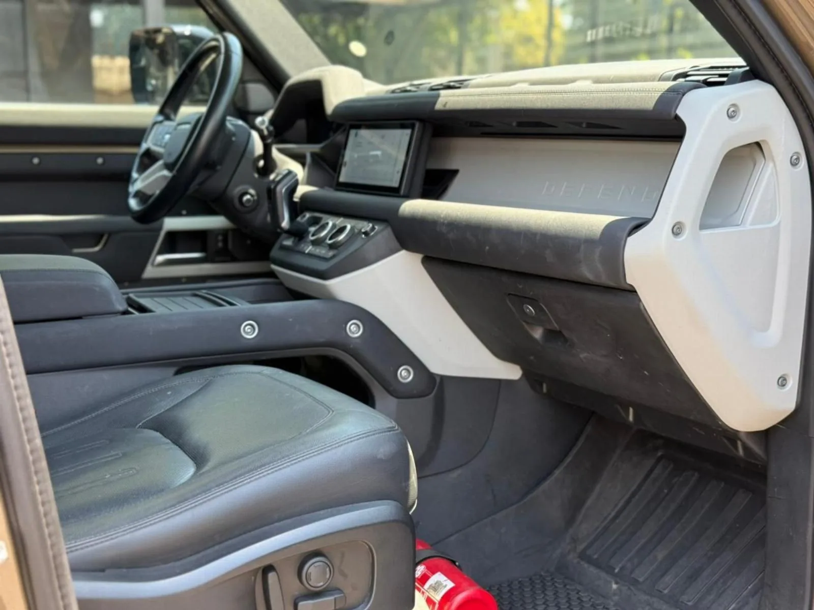 LAND ROVER DEFENDER 110 FIRST EDITION foto 17