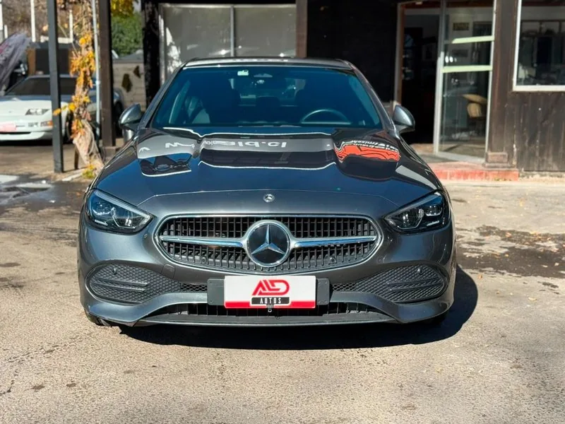 Mercedes-Benz C200 foto 2
