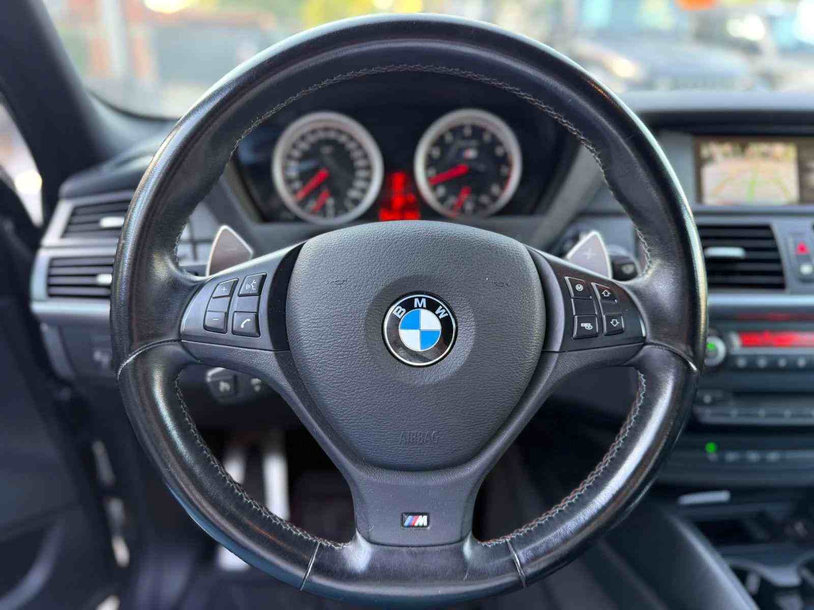 BMW X5 M foto 15