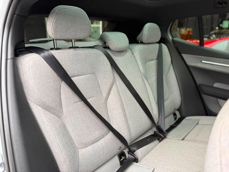 Volvo EX30 E60 ULTRA AT foto 17