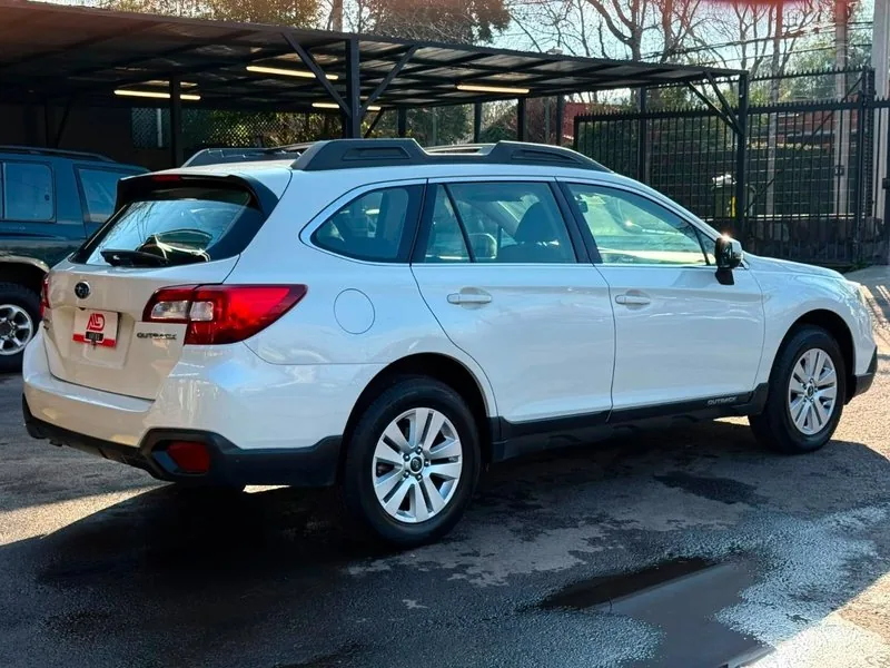 Subaru OUTBACK XS CVT 2.5 AWD foto 5
