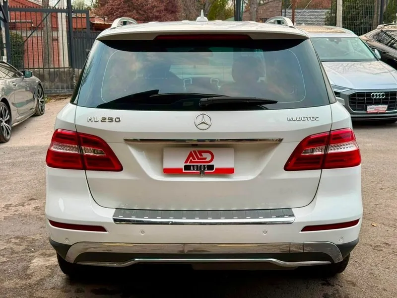 Mercedes-Benz ML 250 4 MATIC 2.2 DIESEL foto 5