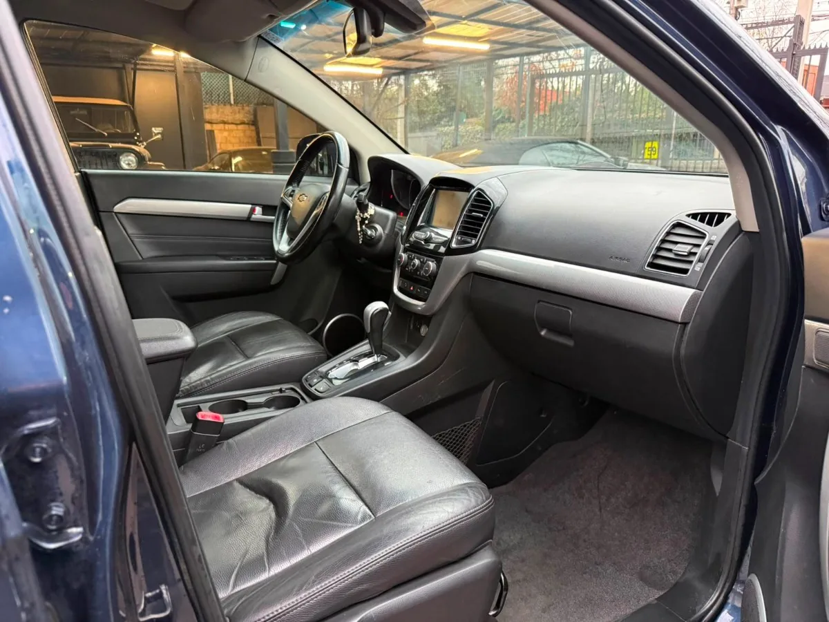 Chevrolet Captiva LTZ foto 10