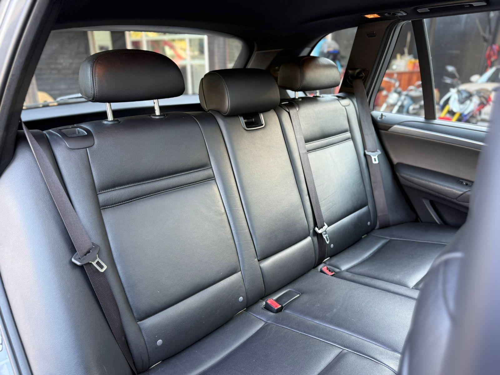 BMW X5 M foto 16
