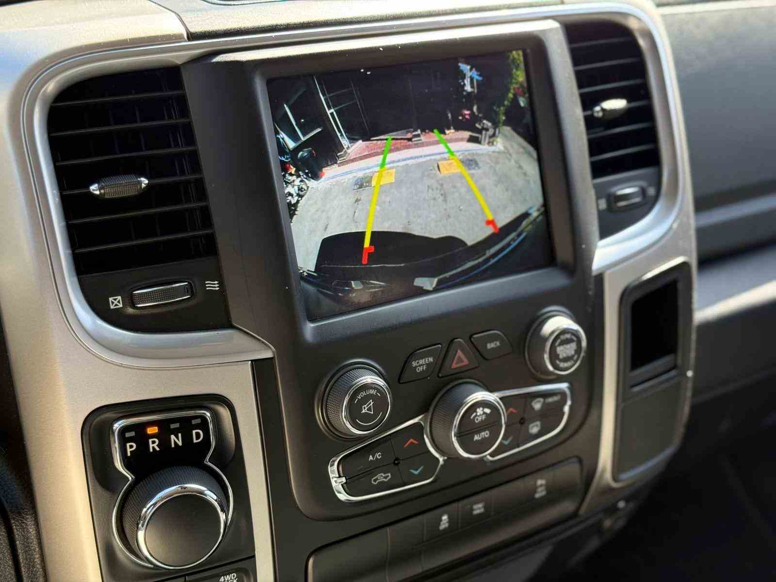 RAM 1500 SLT 3.6 4X4 foto 13