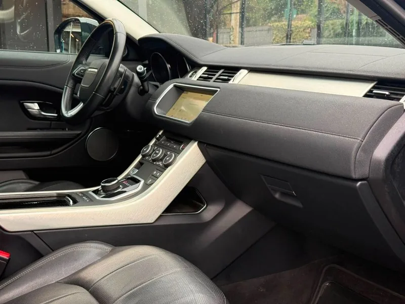 Land Rover EVOQUE DYNAMIC 2.0 foto 16