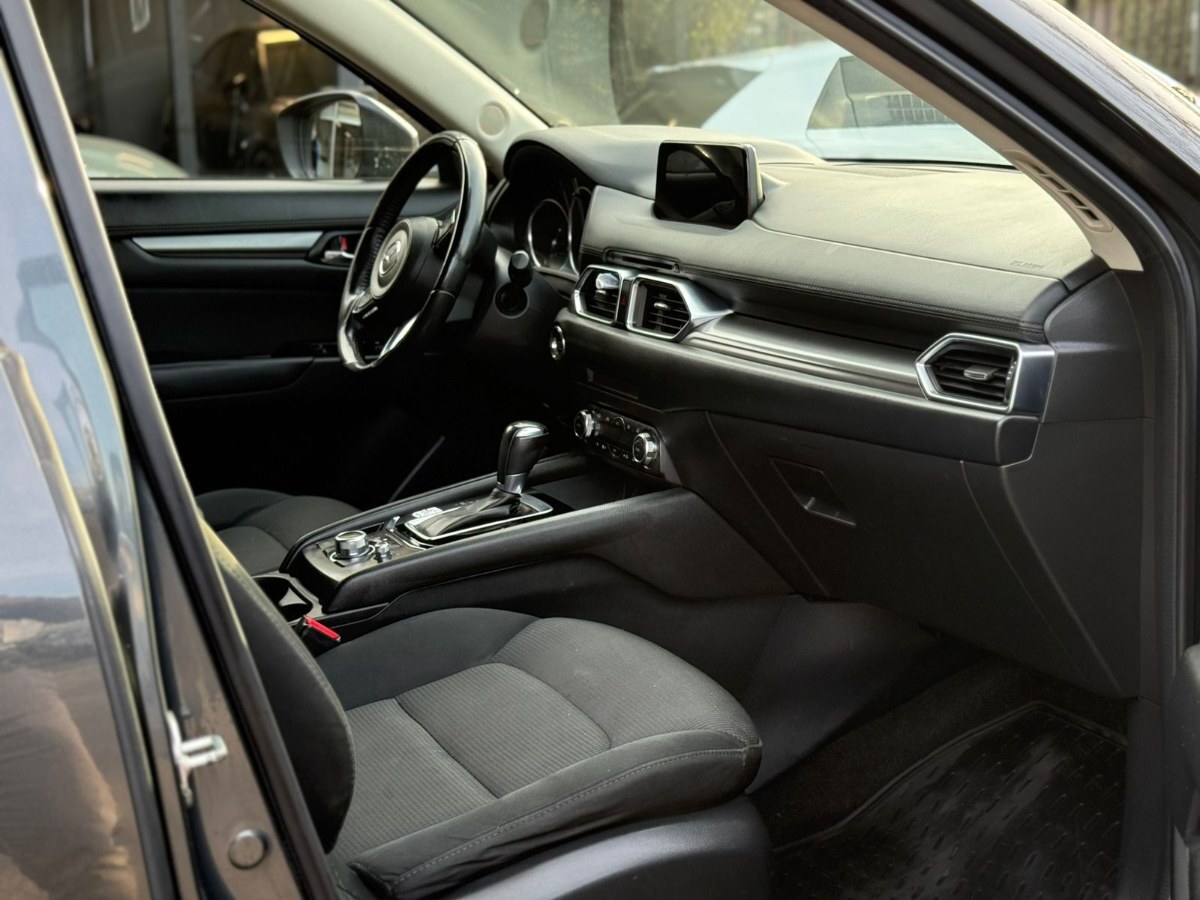 Mazda CX-5 foto 15