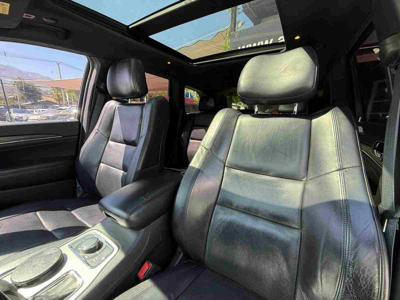 JEEP GRAND CHEROKEE LIMITED 3.6 4X4 foto 8