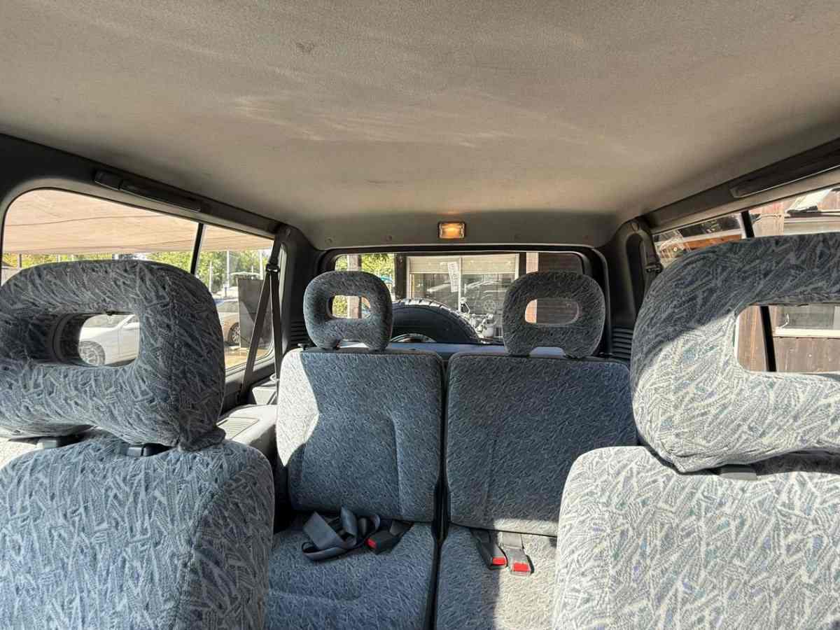 Mitsubishi Montero foto 11
