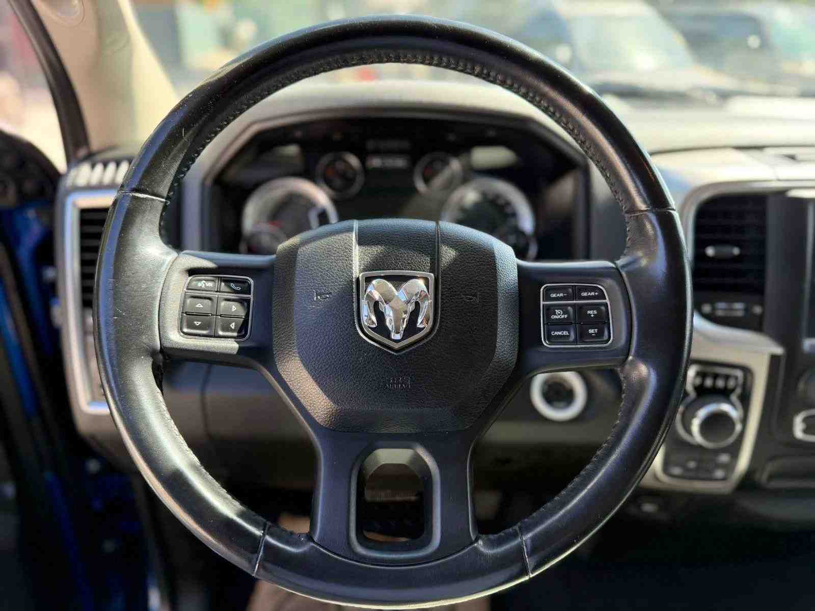 RAM 1500 SLT 3.6 4X4 foto 14