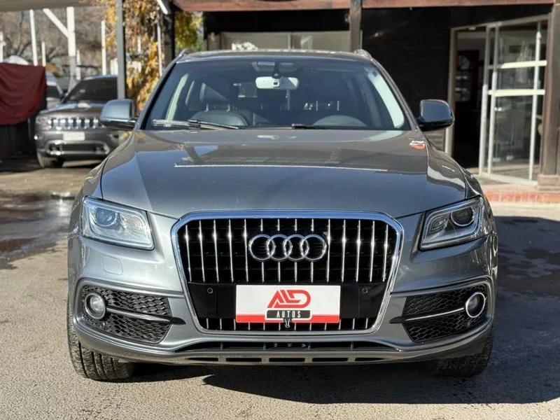 Audi Q5 3.0T S LINE QUATTRO foto 2