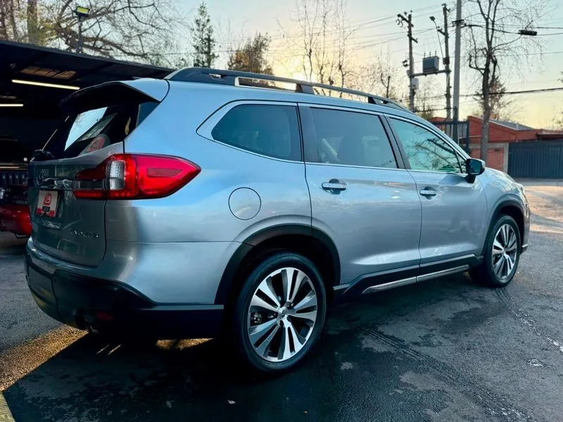 Subaru Evoltis foto 4