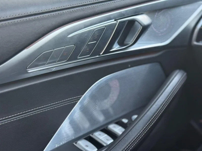 Bmw 850I M850 CABRIO 4.4 XDRIVE foto 16