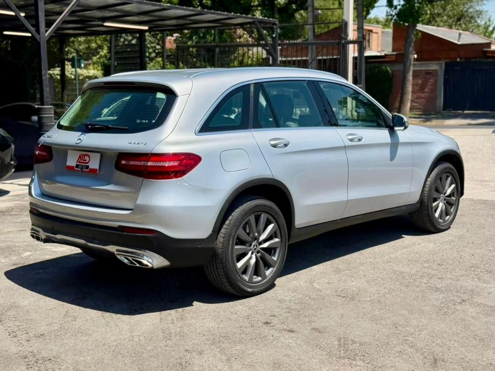 MERCEDES-BENZ GLC 220D 4MATIC foto 4