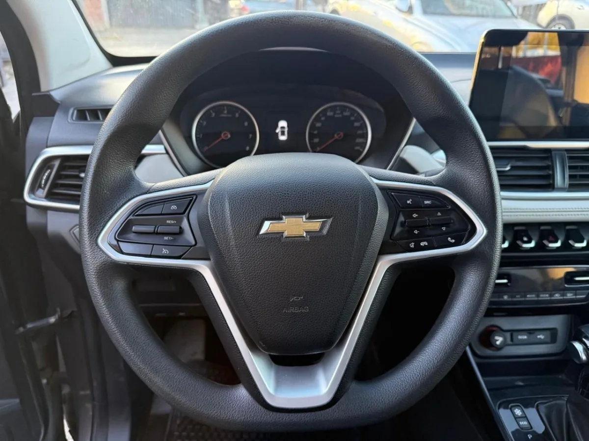 Chevrolet Captiva LTZ foto 11
