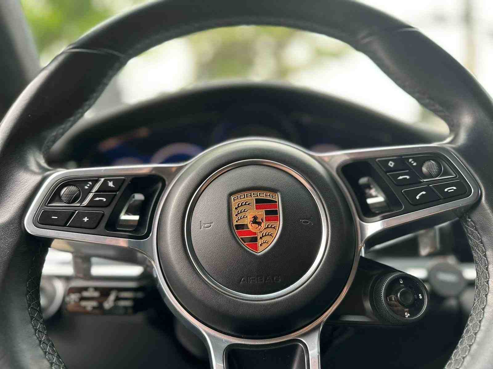 Porsche Panamera foto 9