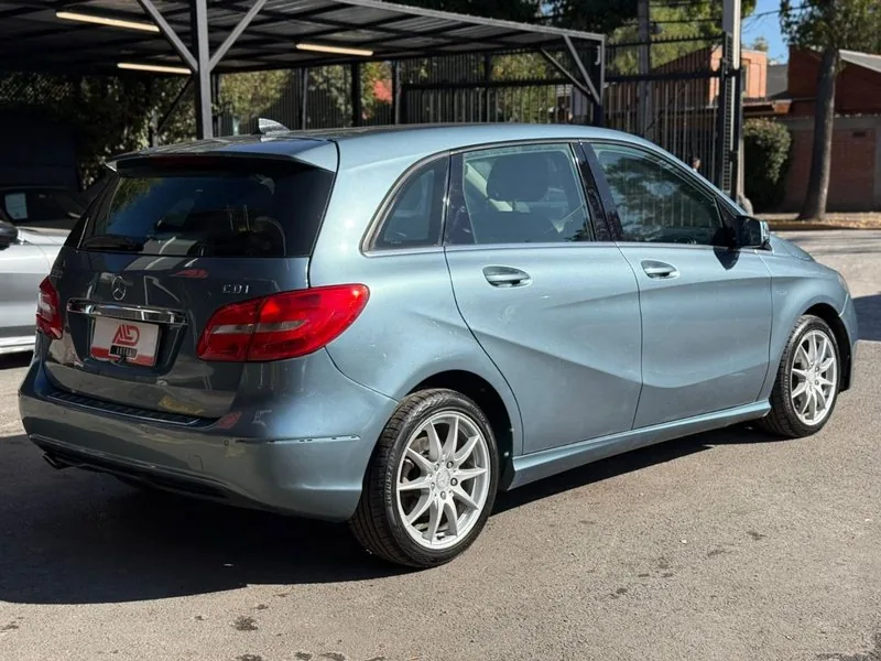 Mercedes-Benz B180 CDI AUT DIESEL foto 5