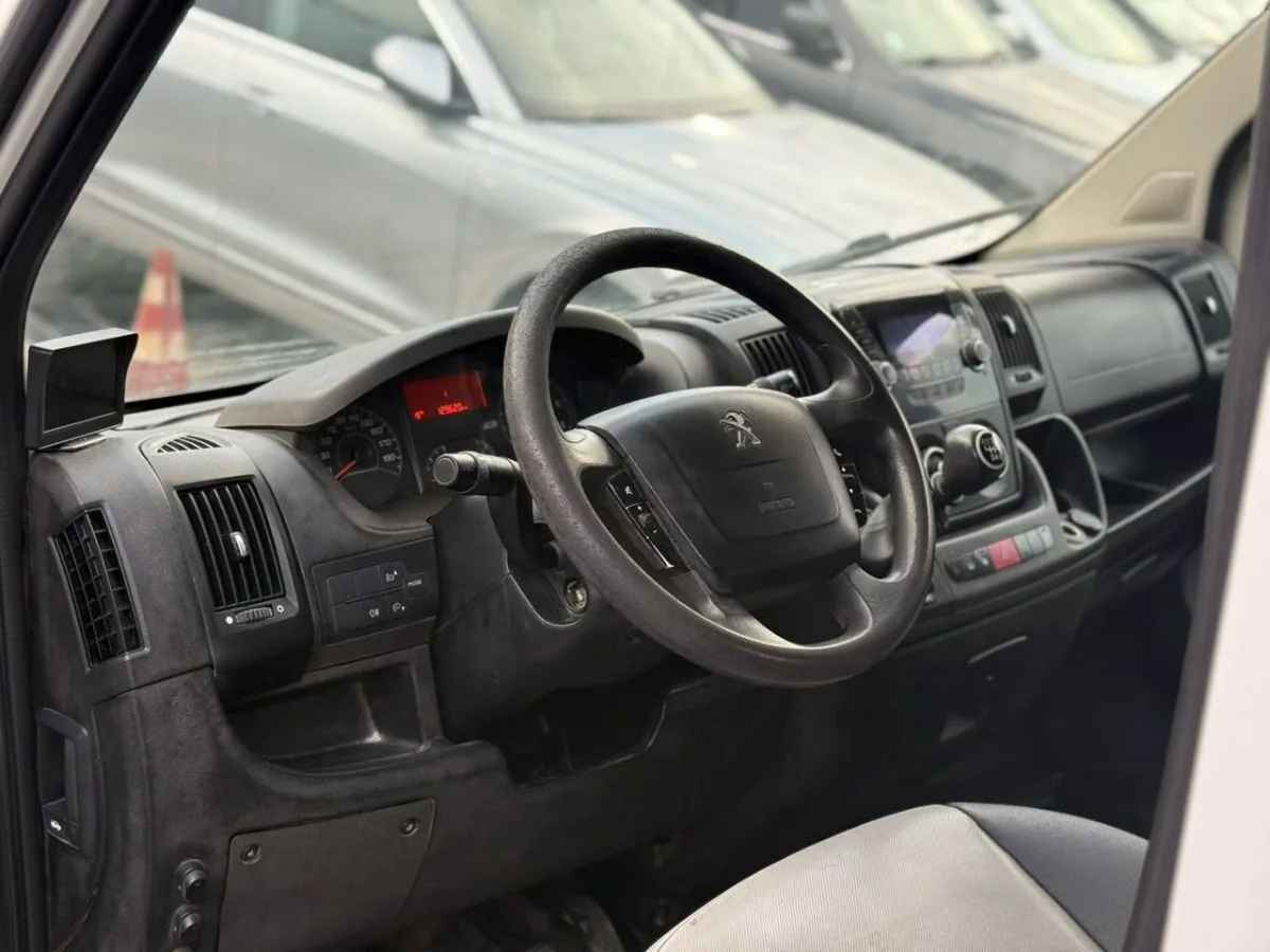 PEUGEOT BOXER foto 7