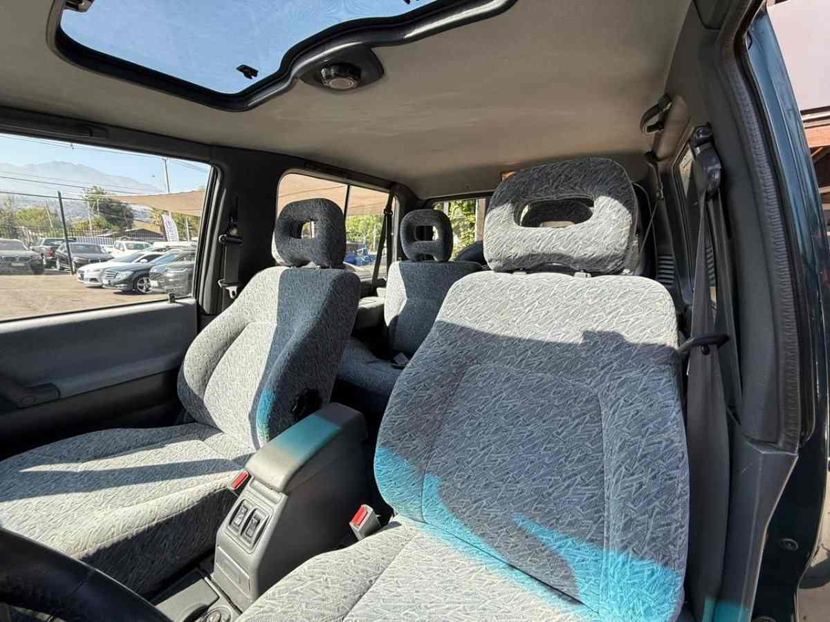 Mitsubishi Montero foto 10