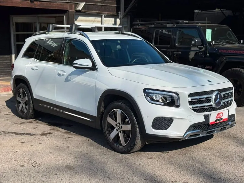 Mercedes-Benz GLB 200 foto 3