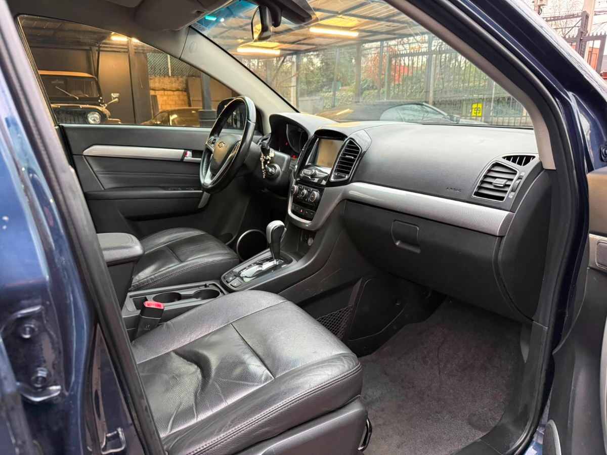 Chevrolet Captiva LTZ Diesel AWD foto 14