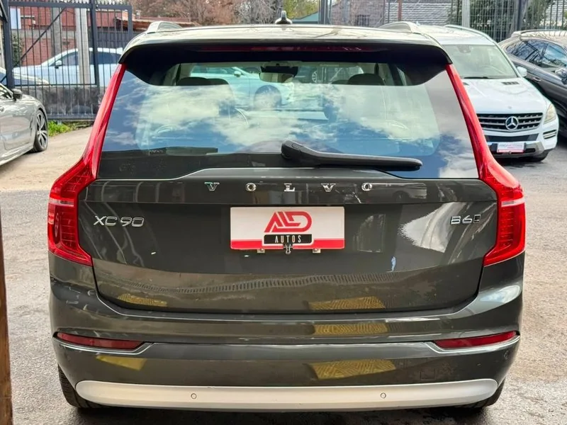 Volvo XC90 B6 AWD 2.0 foto 5
