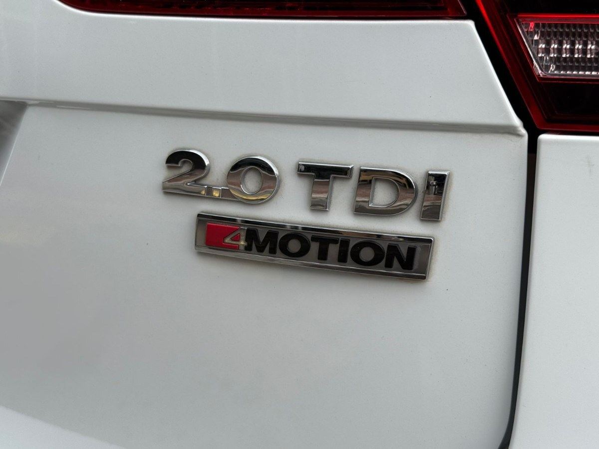 Volkswagen Tiguan TDI 4X4 7A 4Motion foto 6
