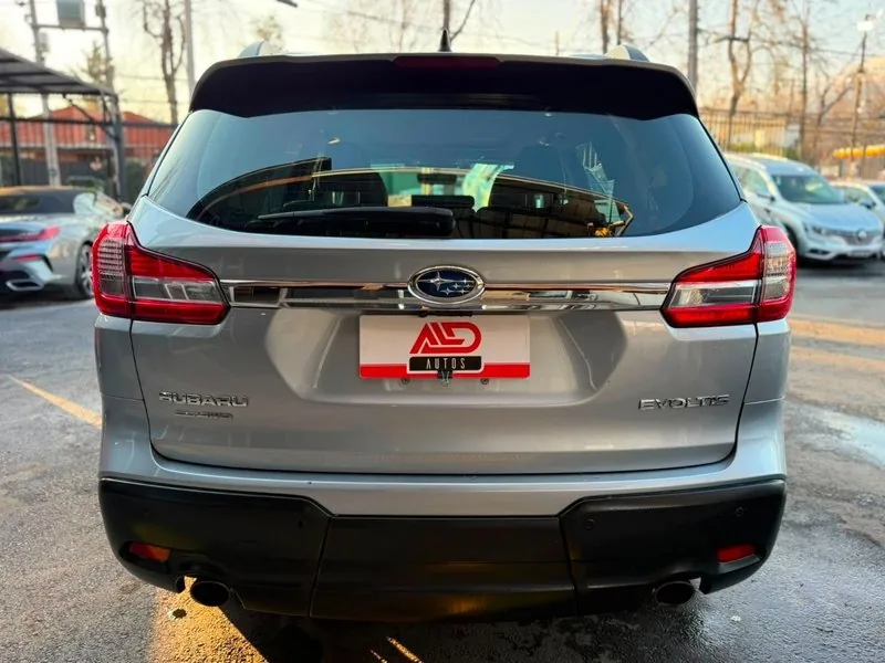 Subaru Evoltis foto 5